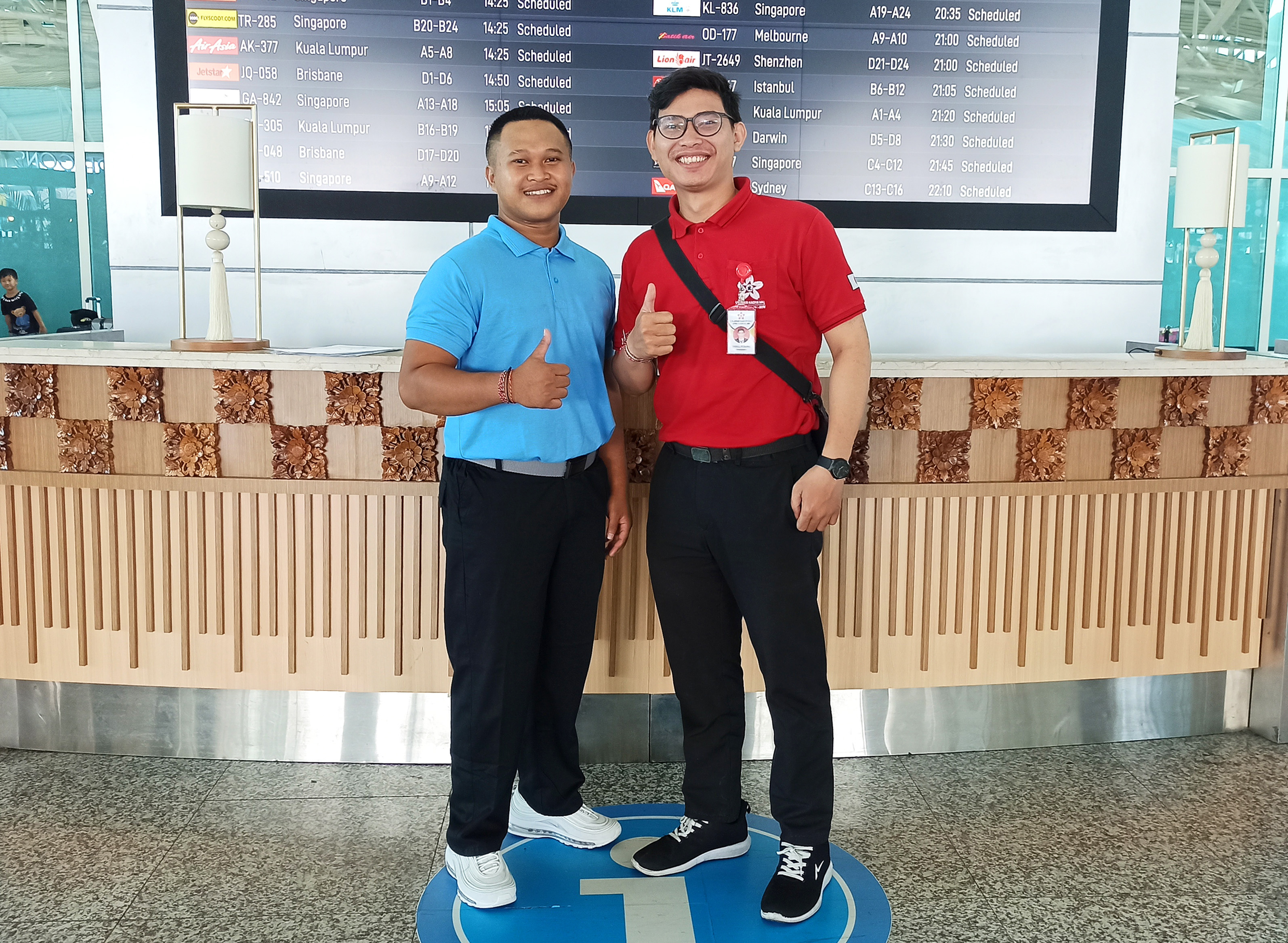 アグスマヘンドラの出発